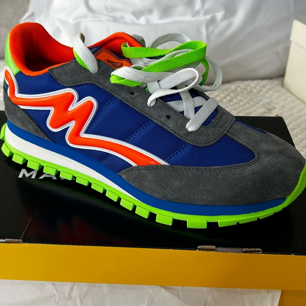 Marc Jacobs The Jogger Blue Tangerine M9002244 Size 41 fits US9 worn for a photo